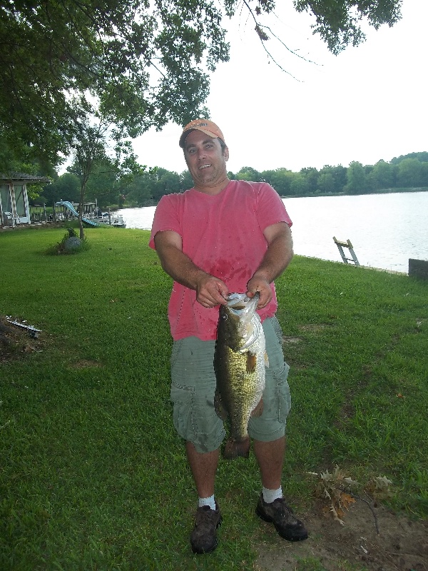 10 lb Largemouth Bass